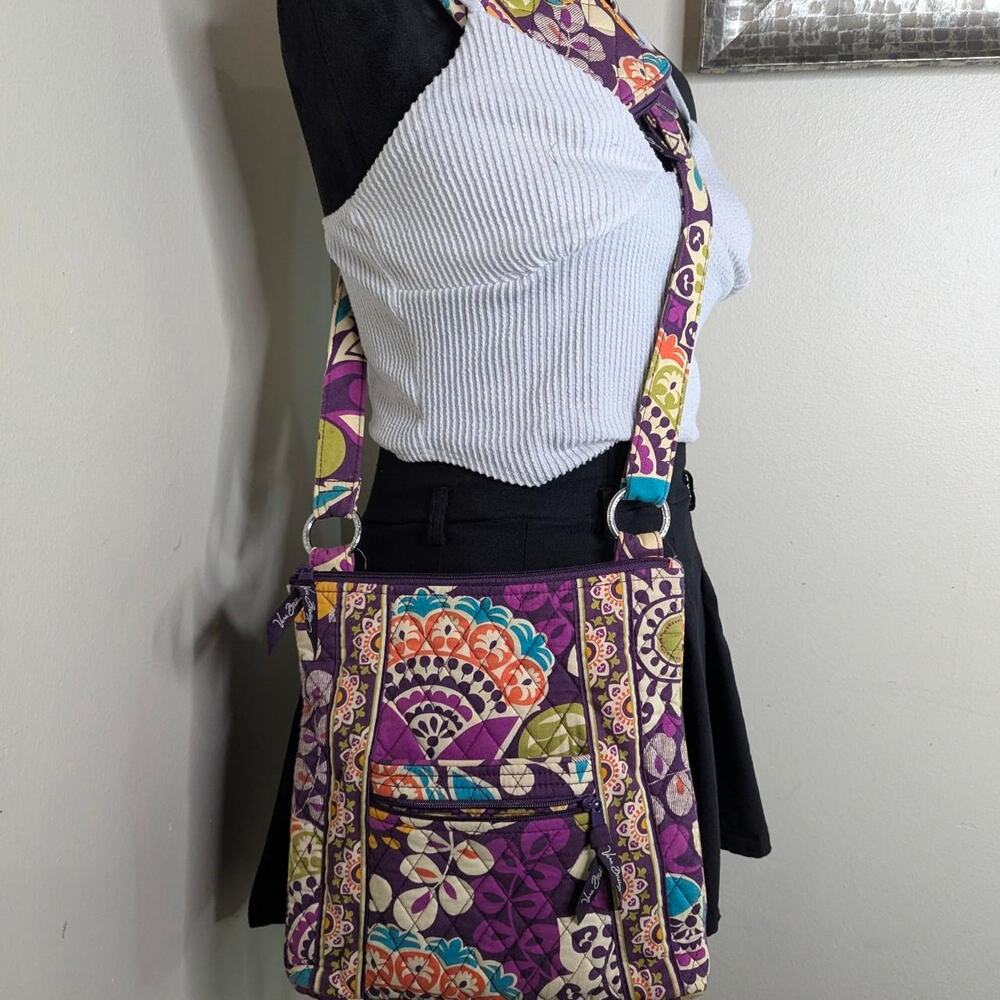 Vera Bradley multicolor crossbody bag - Picture 2 of 8